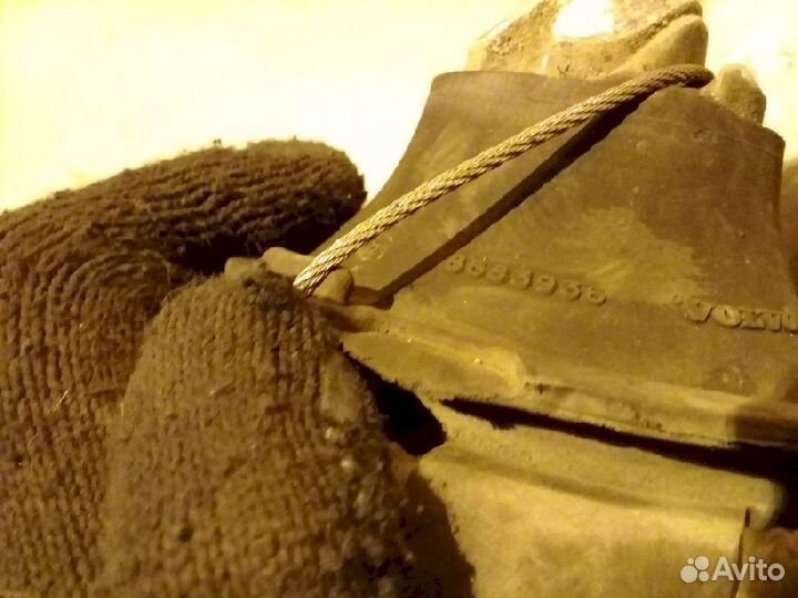 Опора двигателя (подушка двс) передняя 8683936 Vol