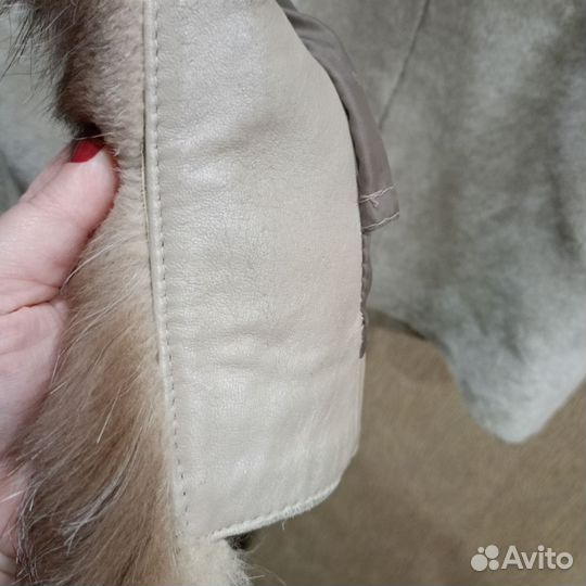 Шуба мутоновая с песцом