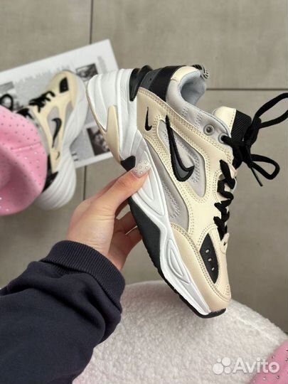 Nike M2k Tekno