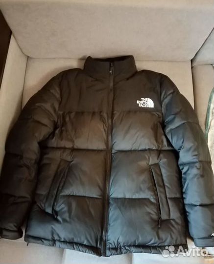 Пуховик the north face 700