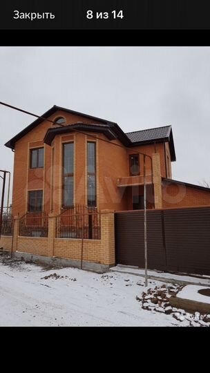 Коттедж 205 м² на участке 6 сот.