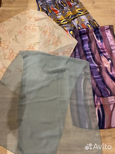 Отдам шарфы