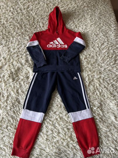 Спортивный костюм adidas для мальчика