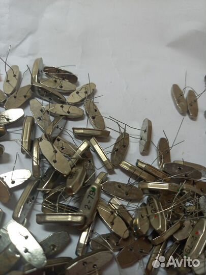 Кварц часовой (электроника 1)