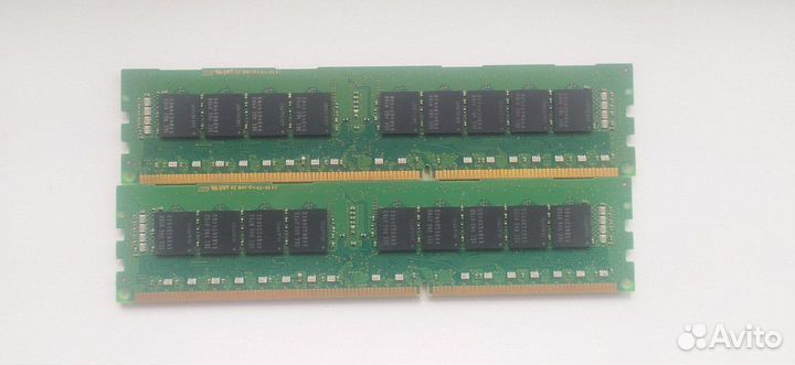 Материнская плата с процессором и памятью