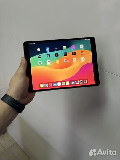 iPad pro 10.5 2017 64gb с sim