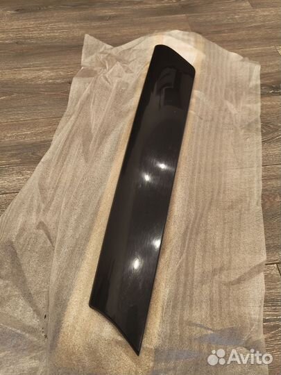 Накладка передней стойки правая Mini R53