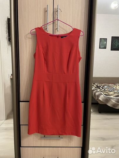 Платье женское