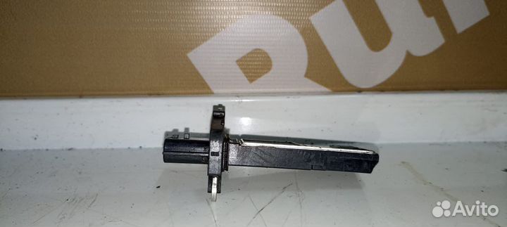 Датчик массового расхода воздуха 22680-7S000