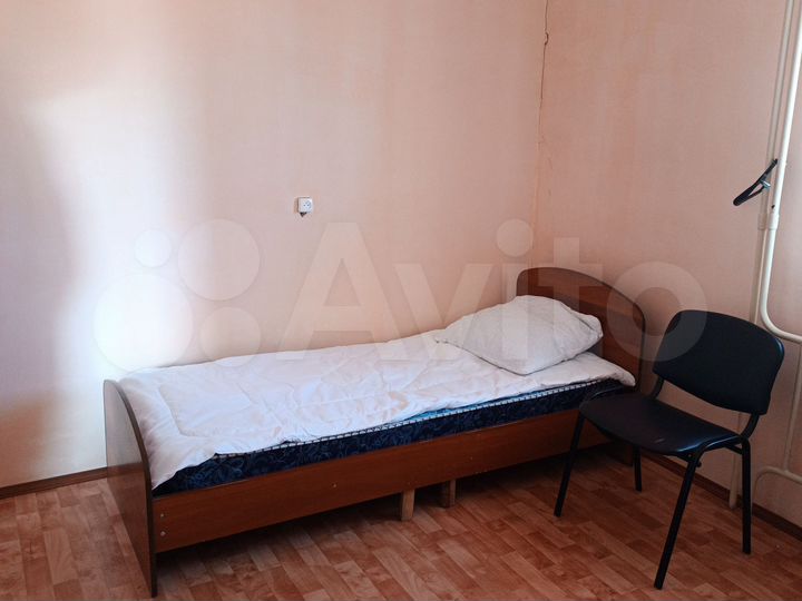 3-к. квартира, 60 м², 1/3 эт.