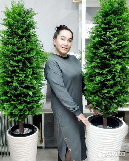 Исскуственная Туя смарагд