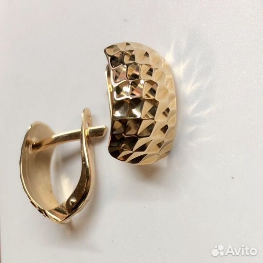 Золотые серьги 585 пробы