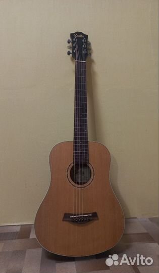 Акустическая гитара