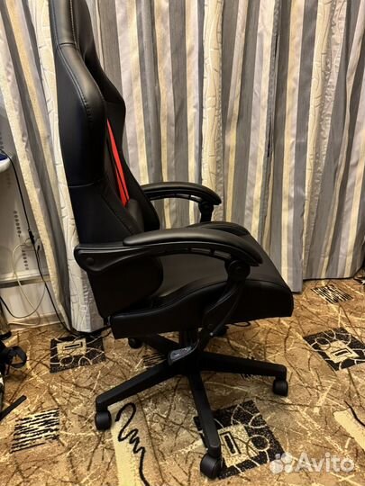 Компьютерное кресло