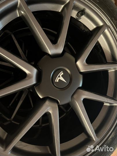 Колеса tesla model 3 оригинал рестайлинг r18