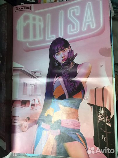 K-pop постеры в асс