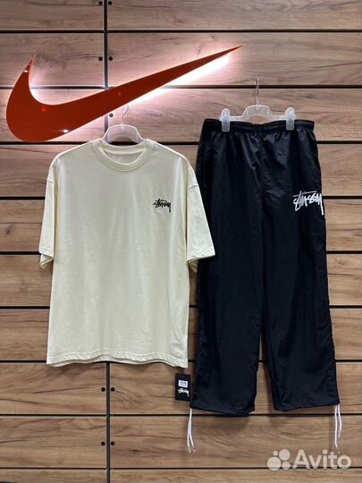 Спортивные штаны Nike Stussy