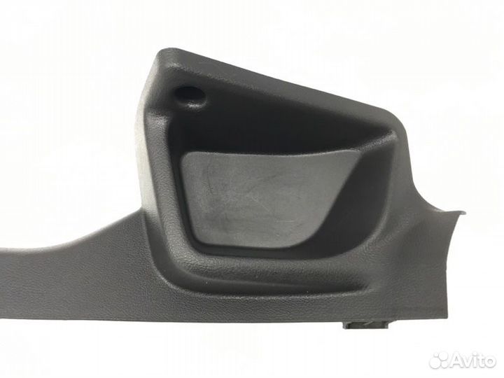 Накладка порога задняя левая Ford Focus 1.6L