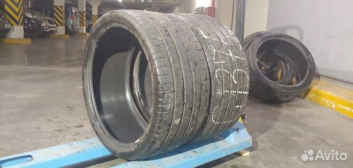 Michelin Pilot Super Sport 285/30 R21 100Y