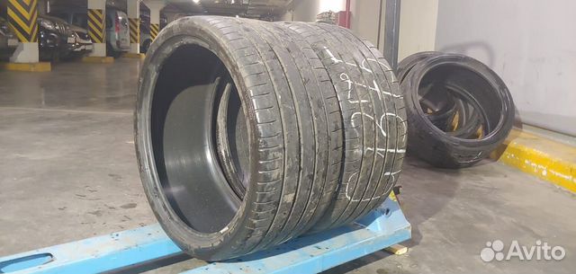 Michelin Pilot Super Sport 285/30 R21 100Y