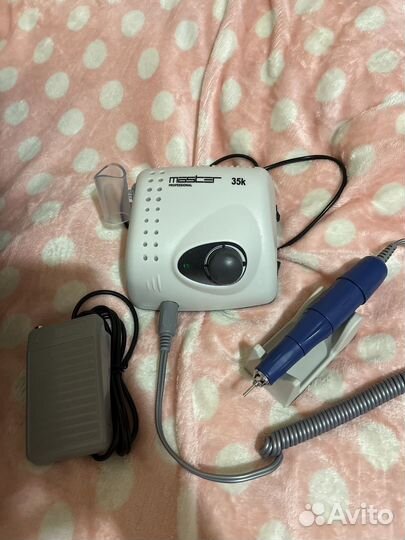 Аппарат для маникюра и педикюра