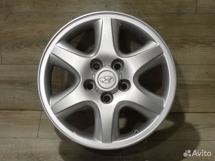 Комплект оригинальных дисков Hyundai Tucson R16