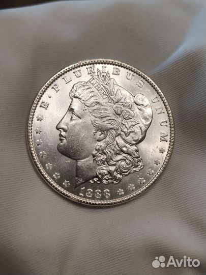 Монета доллар Моргана 1888 год