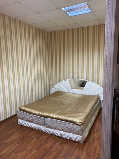 2-к. квартира, 40 м², 1/3 эт.