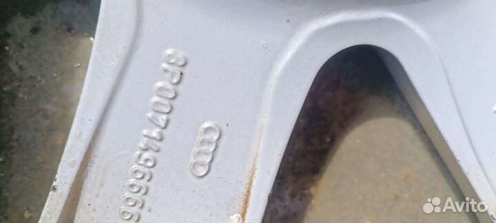 Оригинальные колеса audi r16