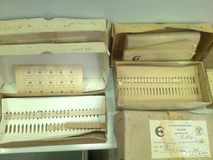 Стабилитроны для радиоконструкций времён СССР