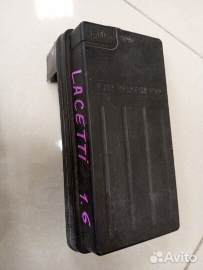 Блок предохранителей Chevrolet Lacetti хетчбек