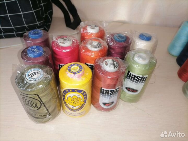 Нитки швейные. Новые