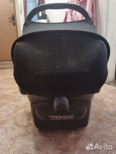 Автокресло Maxi Cosi с базой EasyFix