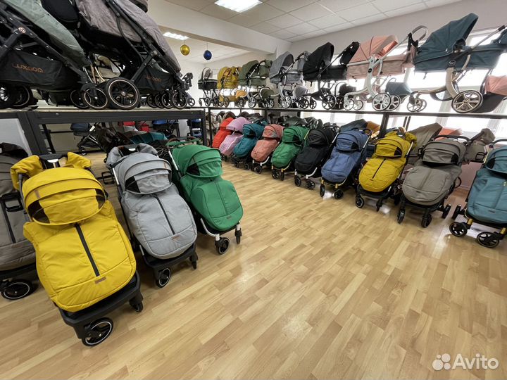 Коляска 3 в 1 и 2 в 1 новая