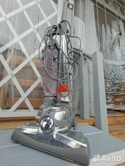 Пылесос Kirby sentria G10e