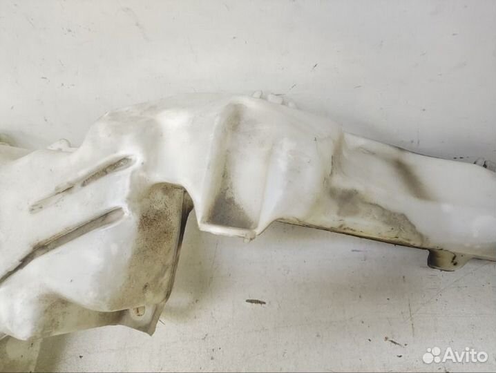 Бачок омывателя Honda Cr-V 3 2007-2012