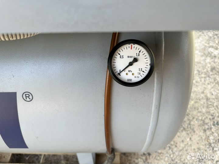 Компрессор