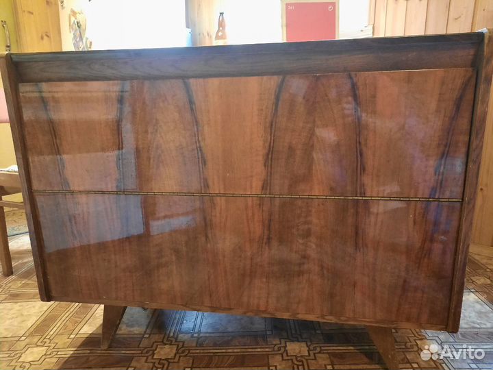 Тумба бельевая Чехословакия