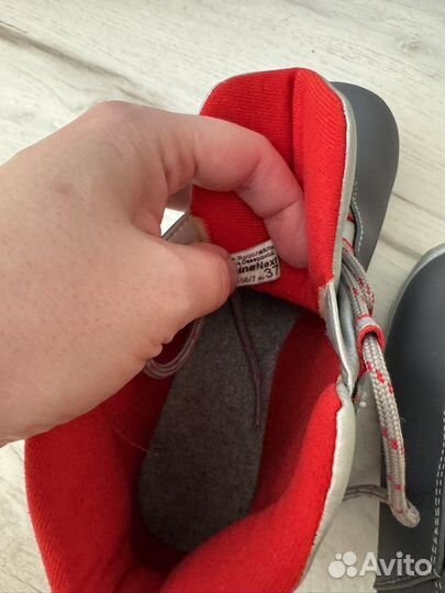 Лыжные ботинки классические