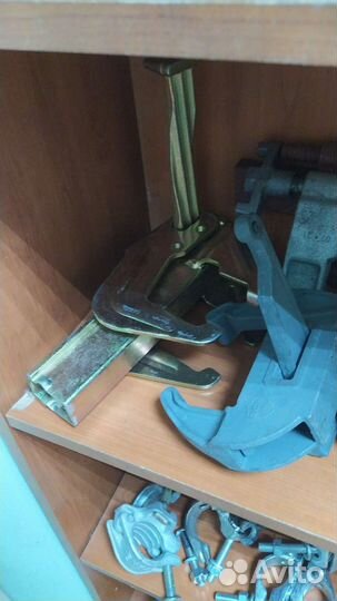 Замки универсальные для опалубки