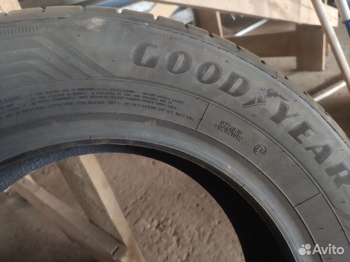 Goodyear Eagle Sport 2 215/65 R16 98H