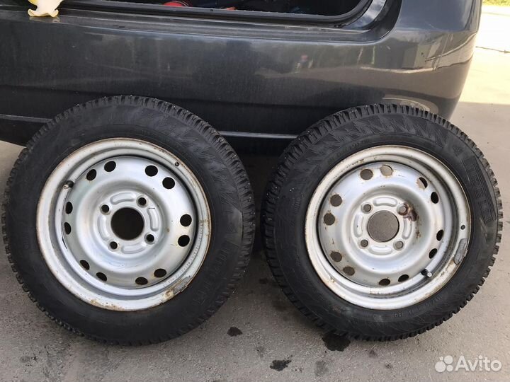 Pirelli Winter 160 Studdable Plus 155/70 R13