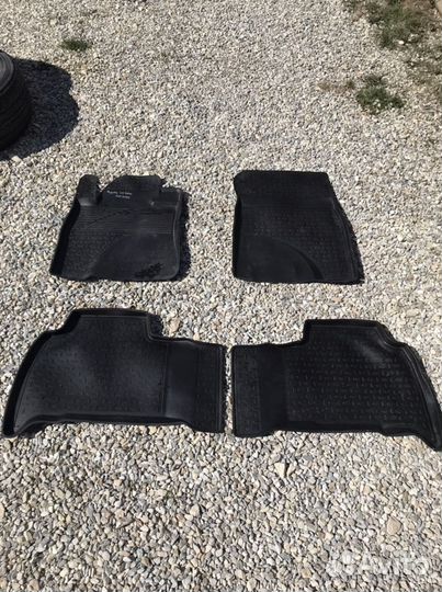 Коврики под ноги Toyota Land Cruiser 200