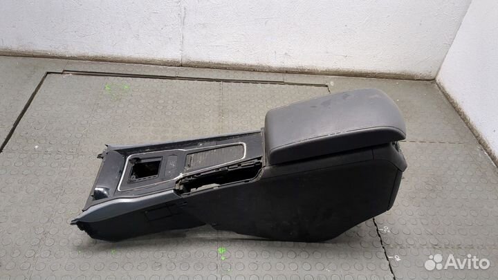 Консоль салона Peugeot 508, 2011