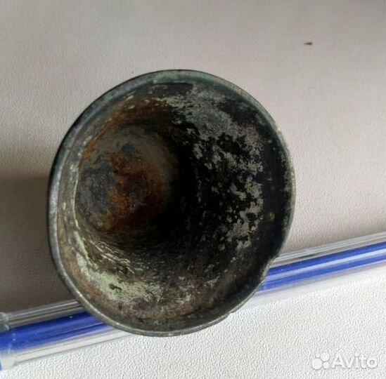 Старинный бронзовый колокольчик
