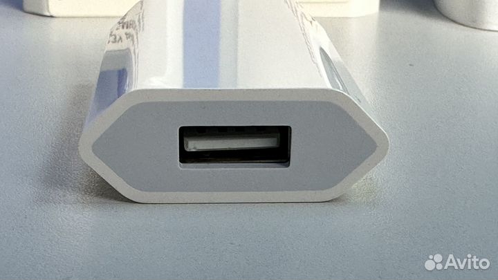 Блок Apple iPhone 5w Lux Копия Зарядка