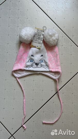 Новая шапка весенняя демисезонная для девочки