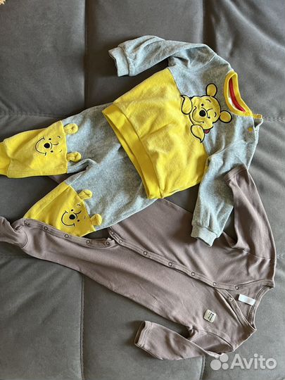 Пакет с детскими вещами