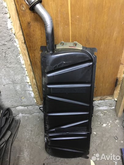 Бензобак Mercedes w123