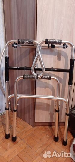 Ходунки для взрослых шагающие